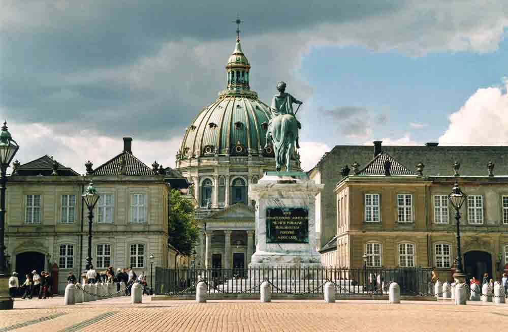12 - Dinamarca - Copenhague, residencia real